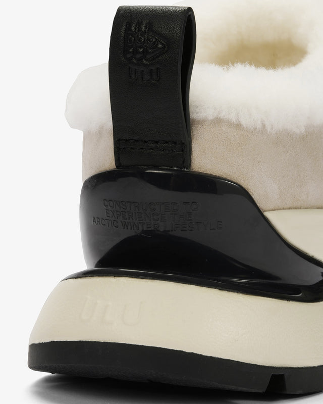 Raven Arctic Grip Slip-on Cream