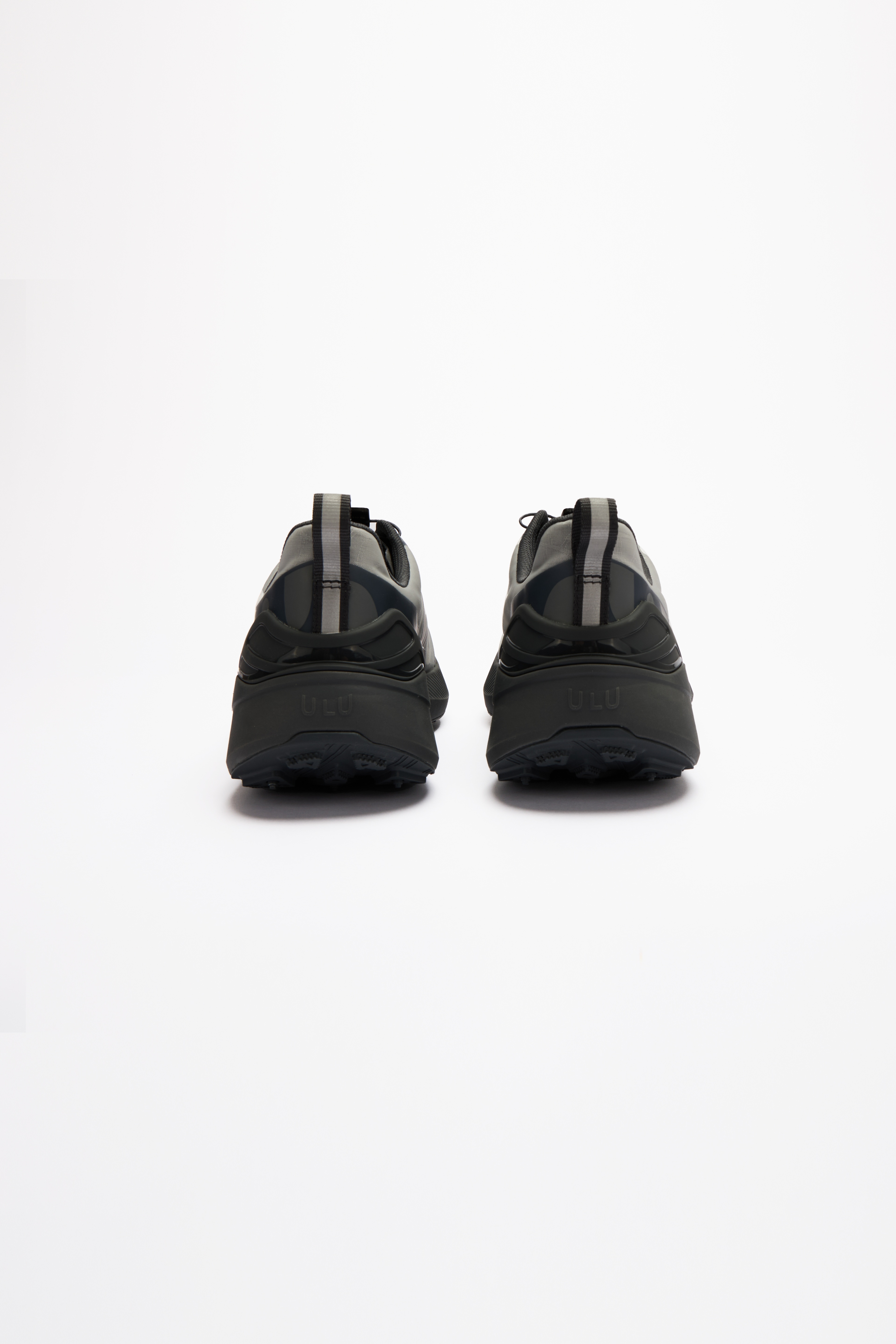 AMAK Low Black