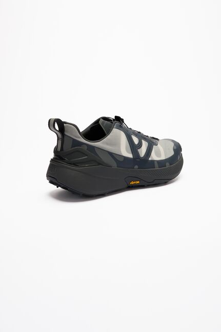 AMAK Low Black