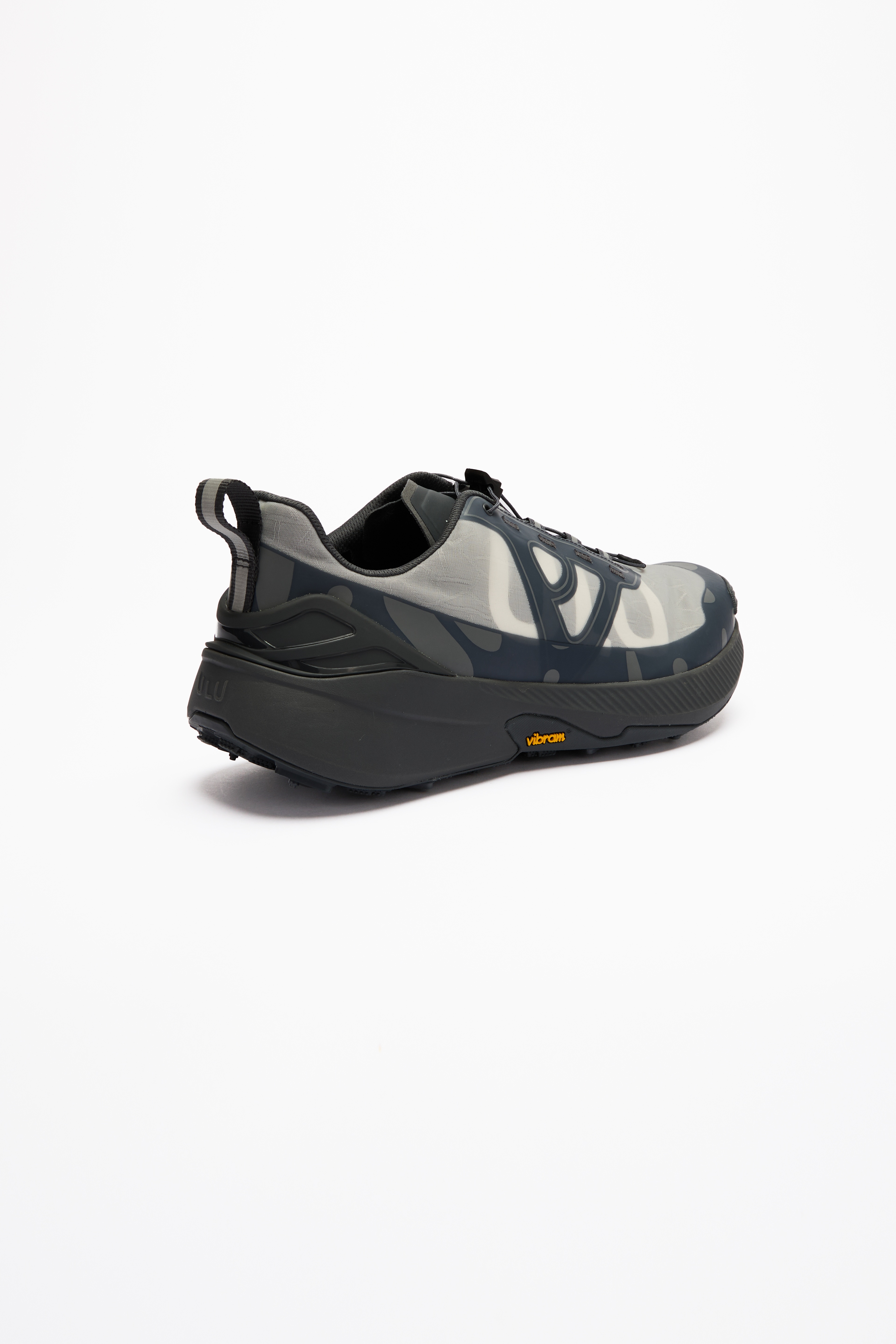 AMAK Low Black