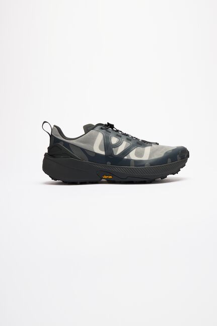 AMAK Low Black
