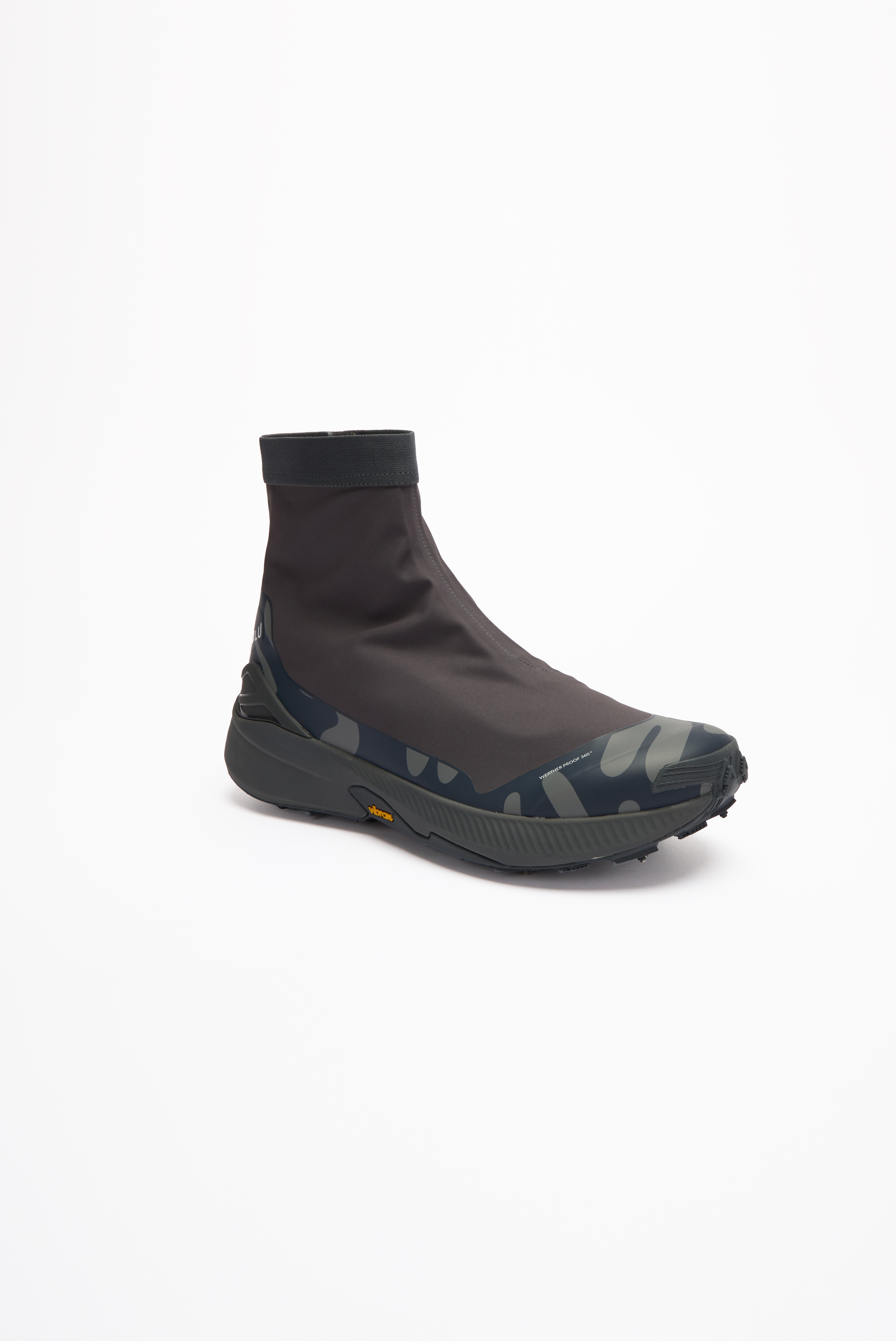 AMAK Arctic Stride Black
