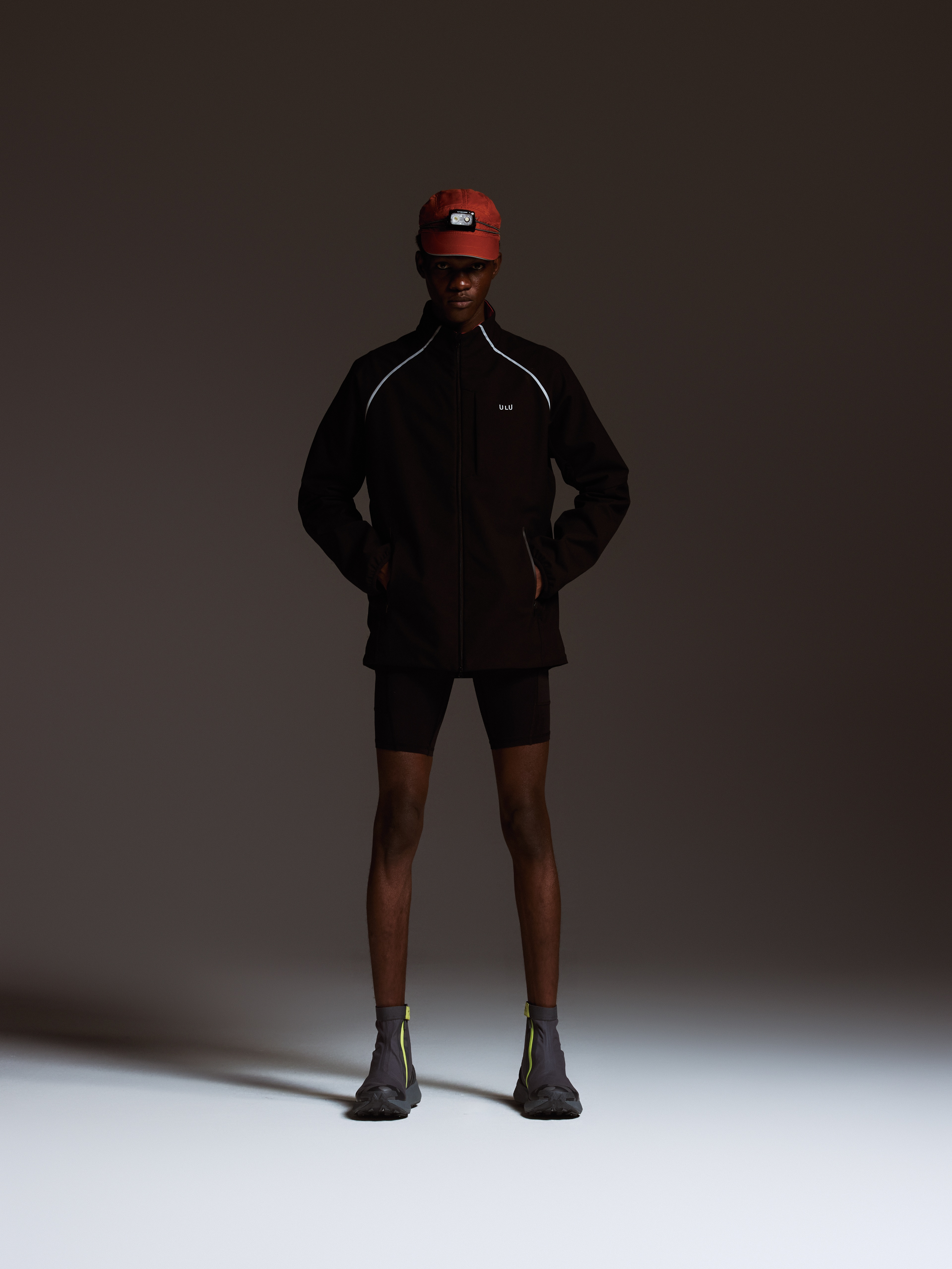 AMAK Arctic Stride Black