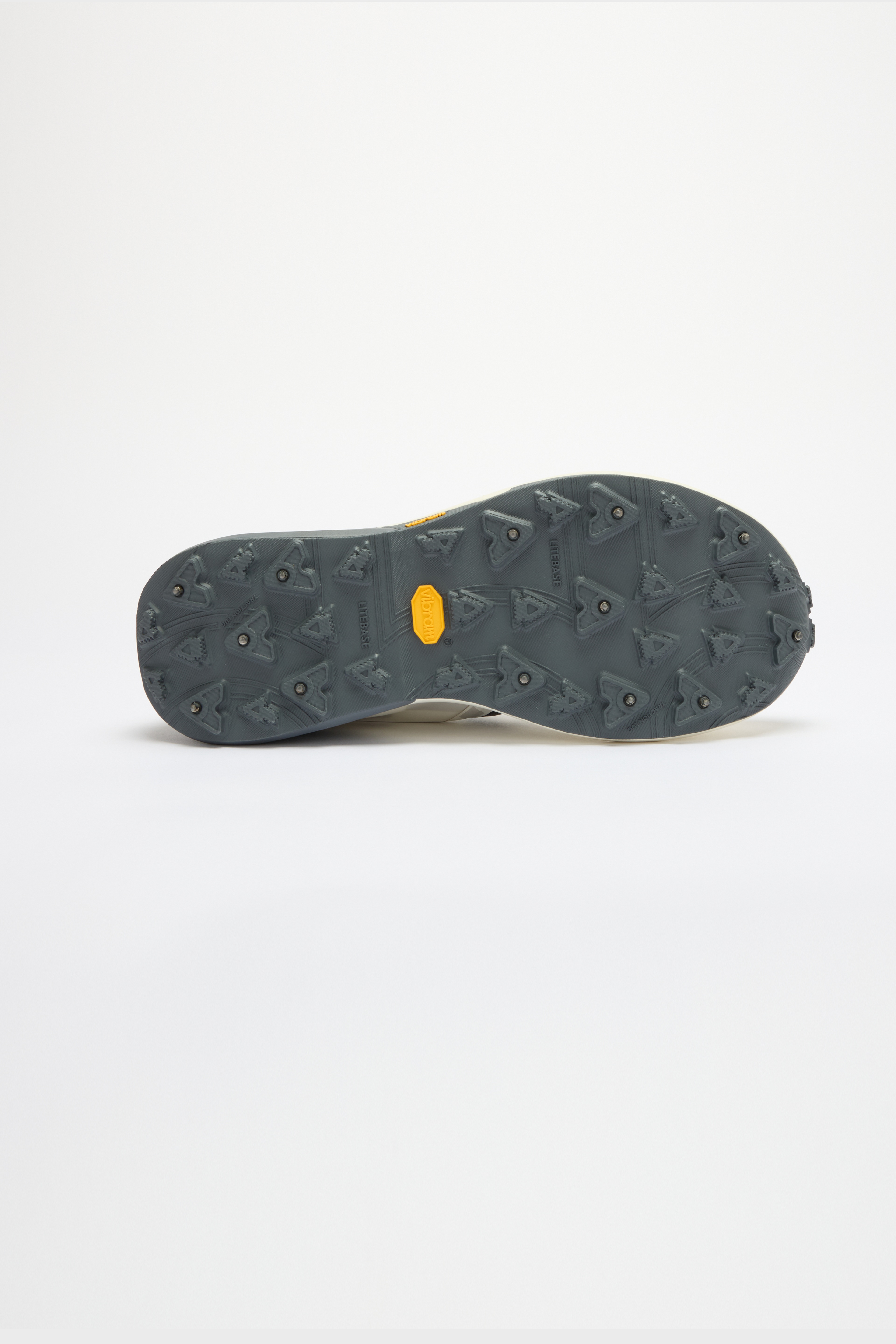 AMAK Cool Mesh Mid Grey