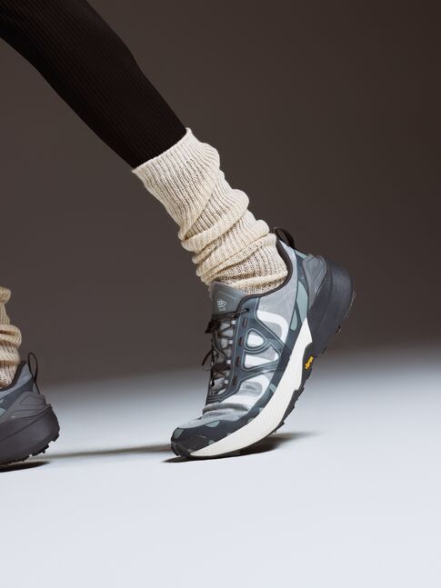 AMAK Low Grey