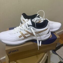 Asics волейболын пүүз 