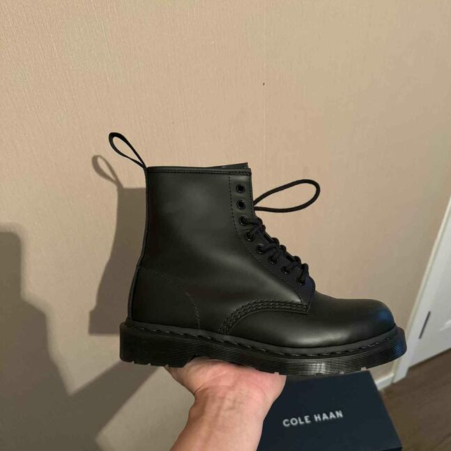 Dr martens mono