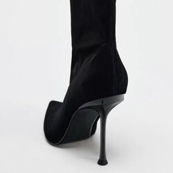 Хавар намар хамбан илэг