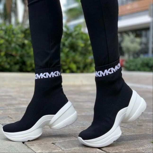 Michael kors 💯🇺🇸 size 39