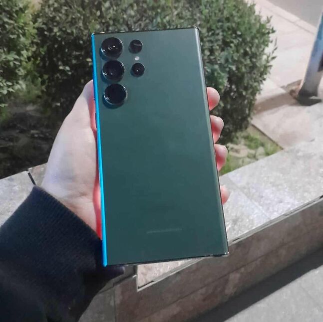 Samsung s23 ultra zarna yaaralta