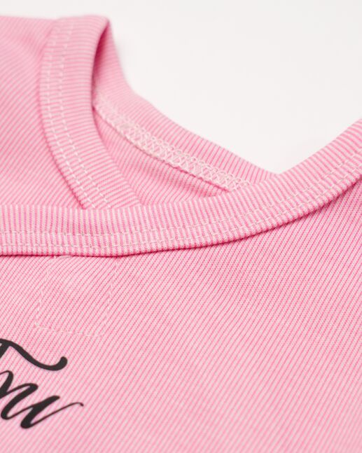 Би хайраас төрсөн бяцхан гүнж нярайн хослол