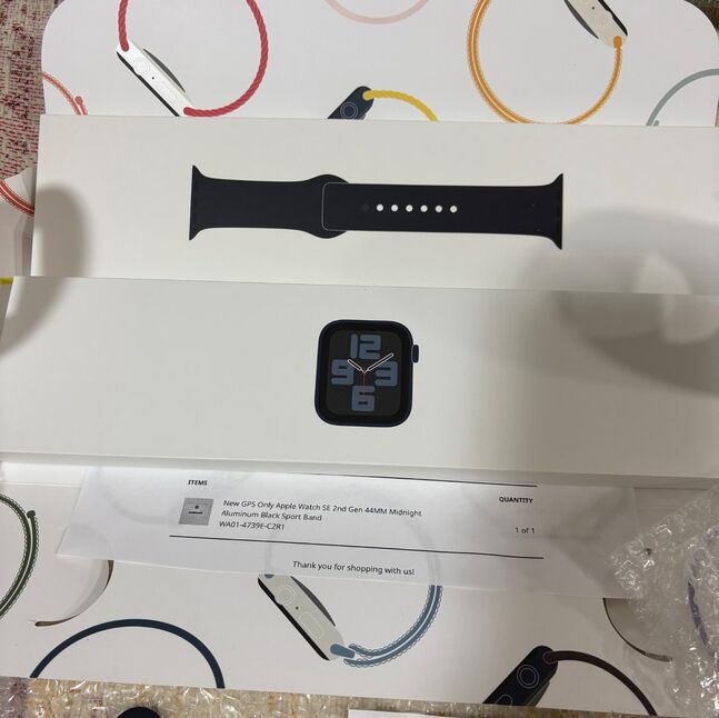 New apple watch se 2nd 44mm
