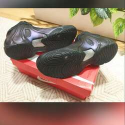 Ygaan2 flightposite eggplant