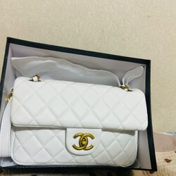Мастер цүнх 60,000₮ 