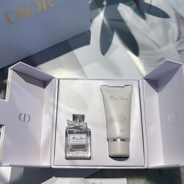 Miss dior mini set original 

