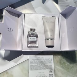 Miss dior mini set original 
