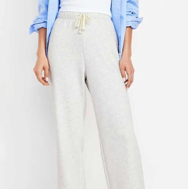 Oldnavy logo sweatpant size: m