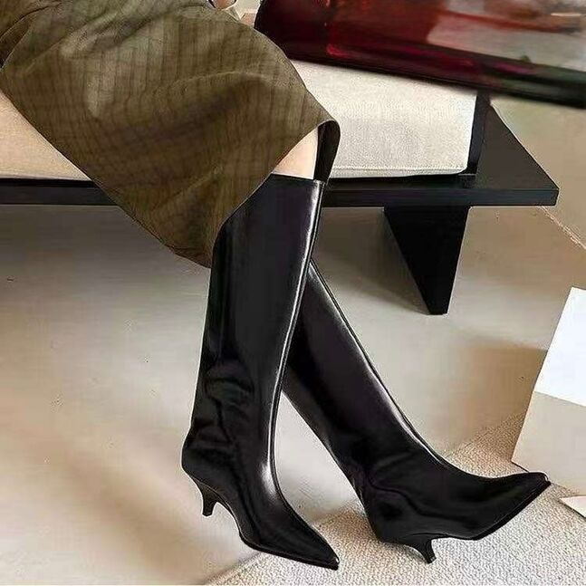 Урт түрийтэй