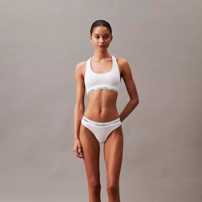 Calvin klein tsagaan hoslol