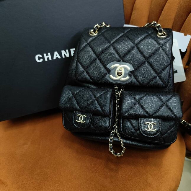 Chanel үүргэвч 