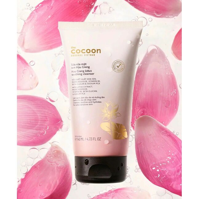 Lotus soothing cleanser