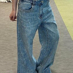 Shigtgeetei jeans