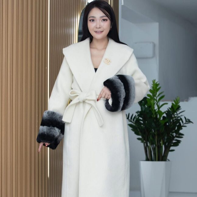 Chinchilla ханцуйтай пальто