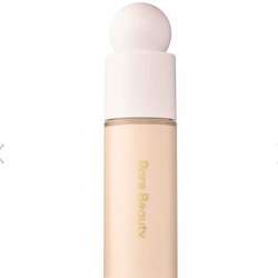 Liquid weightless foundation