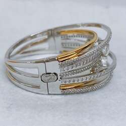 Swarovski hyperbole bracelet