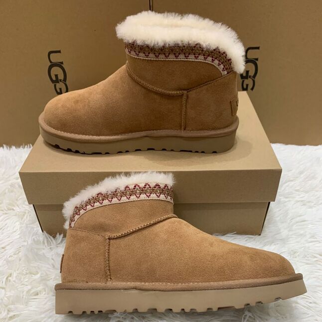 Ugg нэхий дотортой