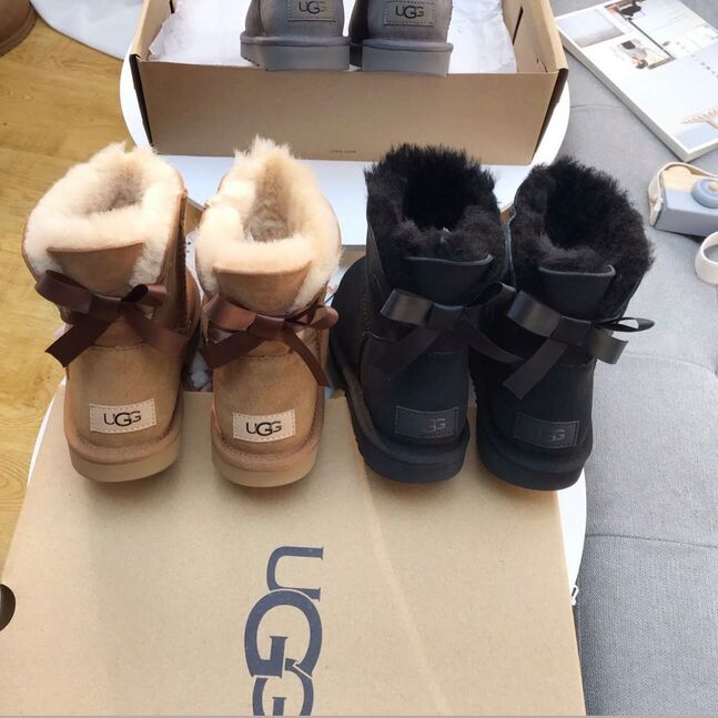 Ugg өвлийн нэхий дотортой гутал