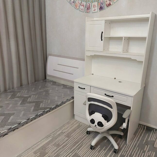 Сурагч ширээ