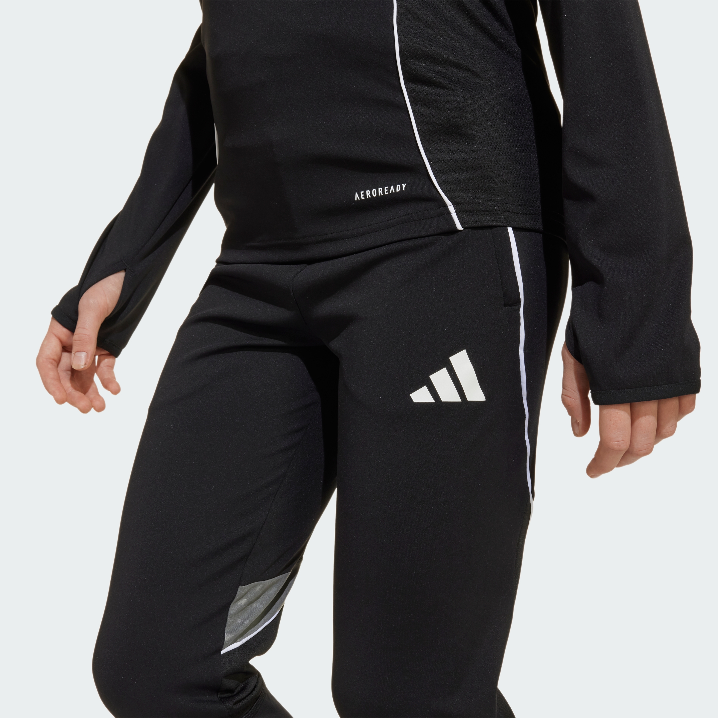 TIRO25C TR PNTY BLACK/TEGRFO