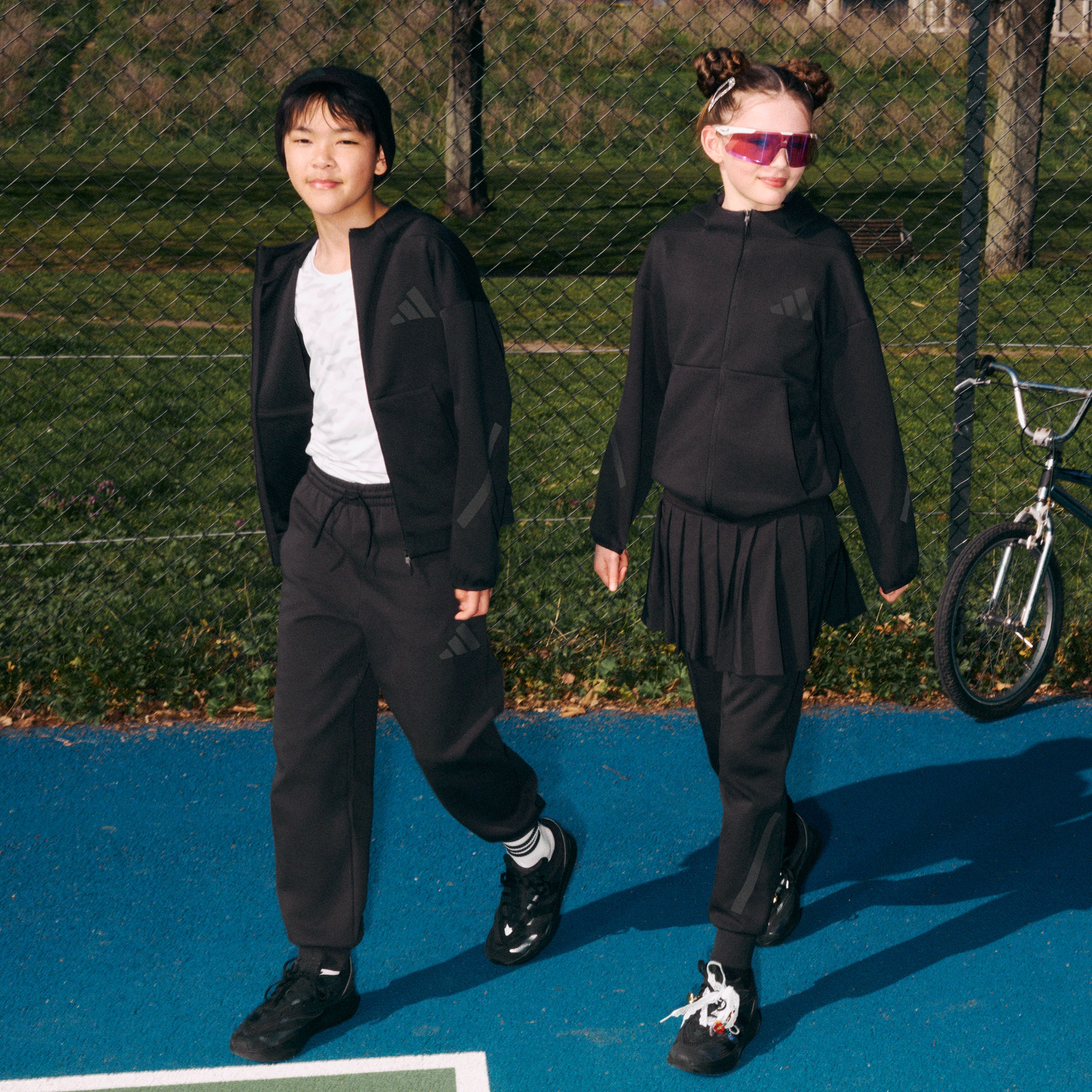 J Z.N.E.FZ BLACK/BLACK
