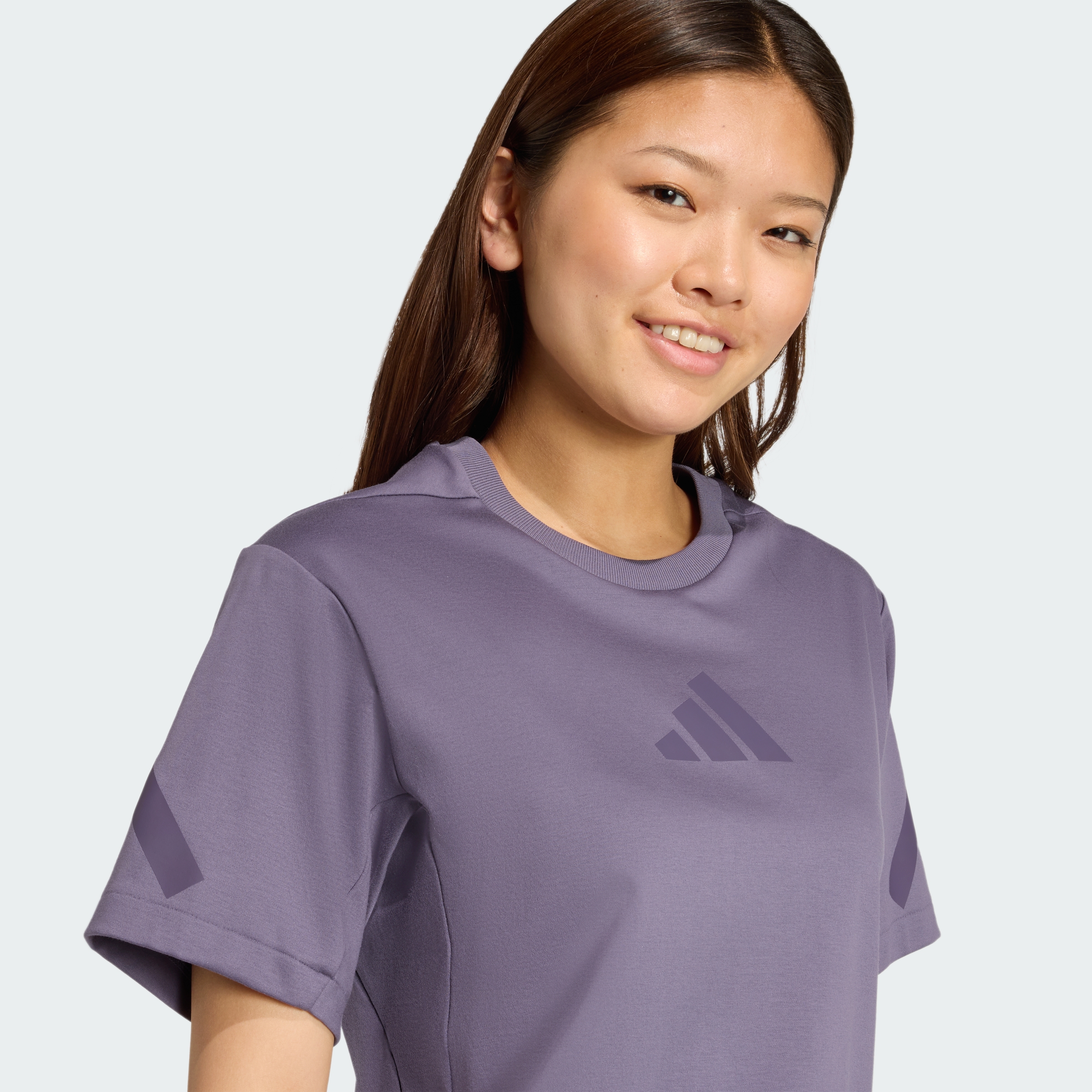 W Z.N.E. TEE PREVIO