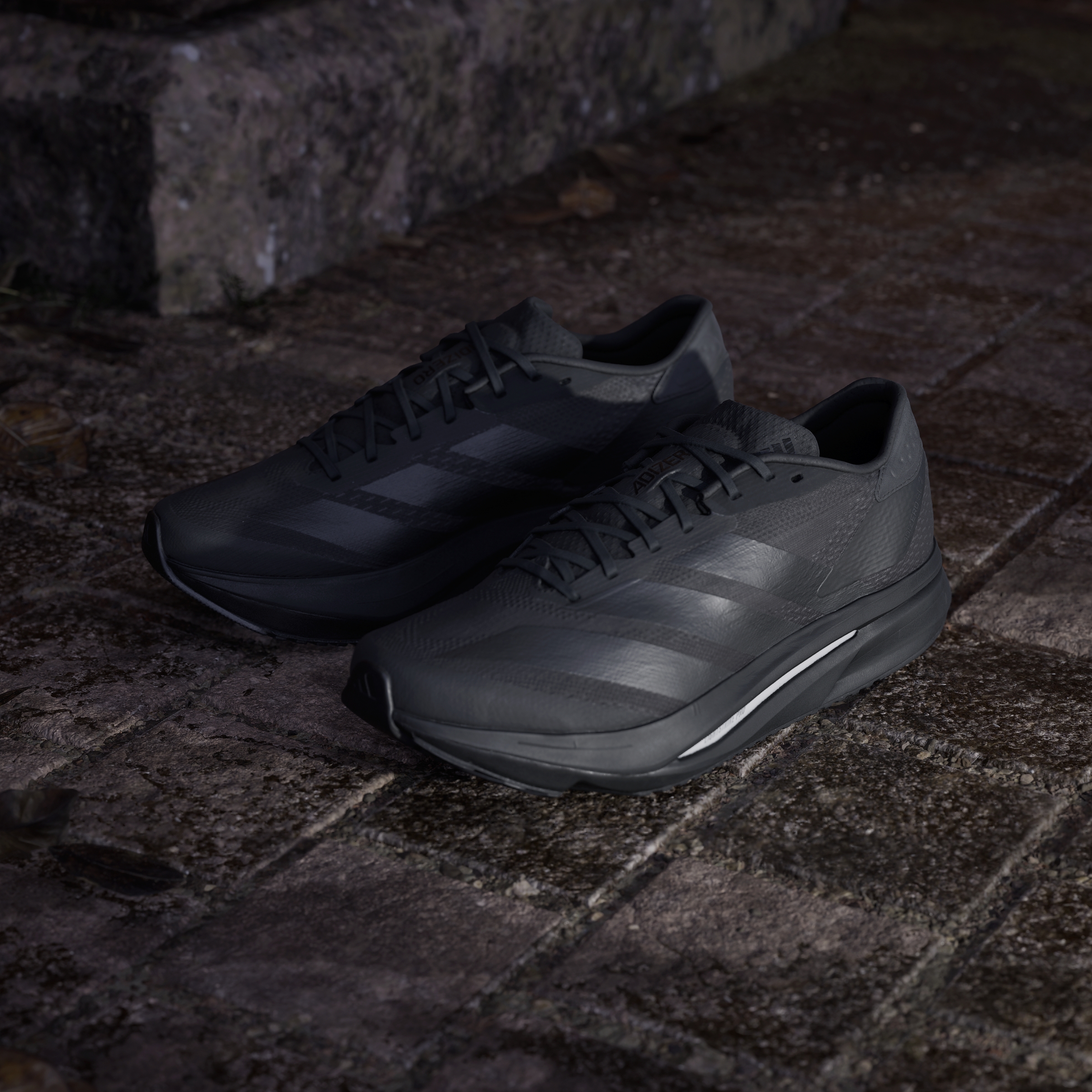 ADIZERO SL2 M CBLACK/CBLACK/CBLACK