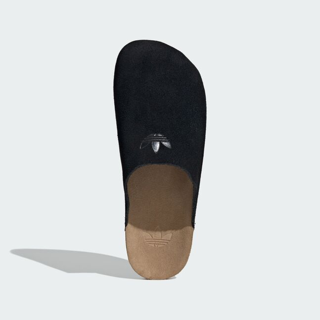 ADIMULE CBLACK/CBLACK/GUM5
