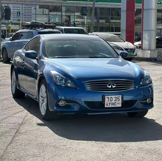 Автомашин , infiniti g