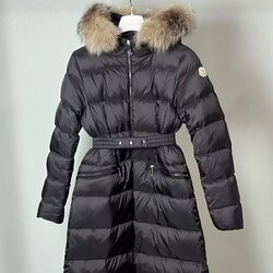 Эмэгтэй өвлийг күртик 