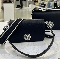 Marc jacobs small leather bag