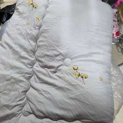 Шар буурцагтай хөнжил