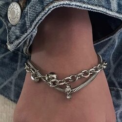 Титан ган бугуйвч