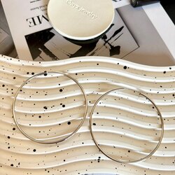 Зэс цагариган ээмэг