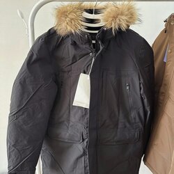 Дулаахан хөнгөн өвлийн куртик