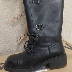 Ene jiliin trend bolj bui gutal