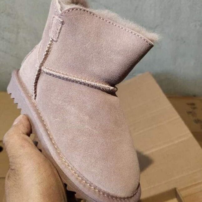 Нэхий дотортой бойтог