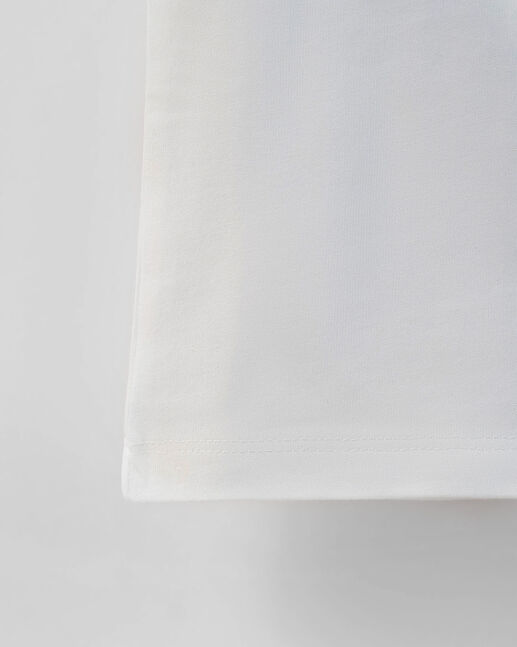 Фудволк цагаан Бяцхан дэгжин охин