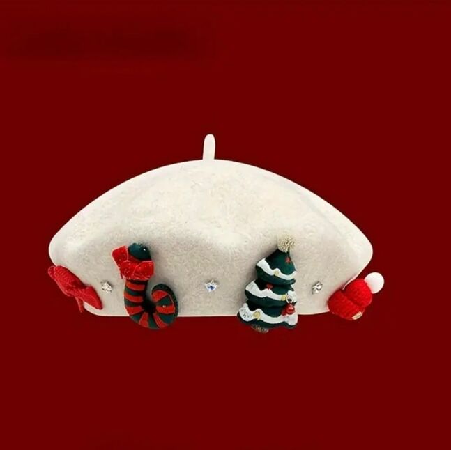 Шинэ жилийн малгай эмэгтэй 