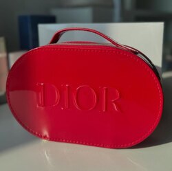 🍒❤️ dior red pouch
