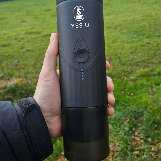 Зөөврийн эспрессо машин